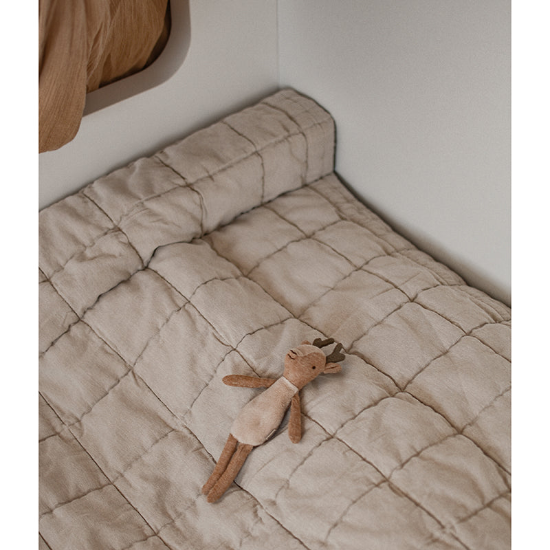 Anna Reversible Washed Cotton Baby Blanket – Sable, Medium