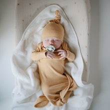 Load image into Gallery viewer, Mushie Organic Cotton Ribbed Baby Beanie
