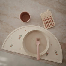 Load image into Gallery viewer, Silicone Placemat
