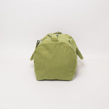 Load image into Gallery viewer, Terra Thread Aarde Eco-Friendly Gym Sports Camp Weekender Duffle Bag

