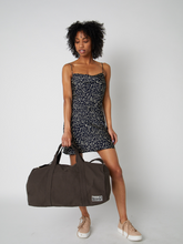 Load image into Gallery viewer, Terra Thread Bumi Eco Sustainable Sports Duffel Bag
