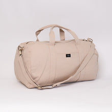 Load image into Gallery viewer, Terra Thread Bumi Eco Sustainable Sports Duffel Bag
