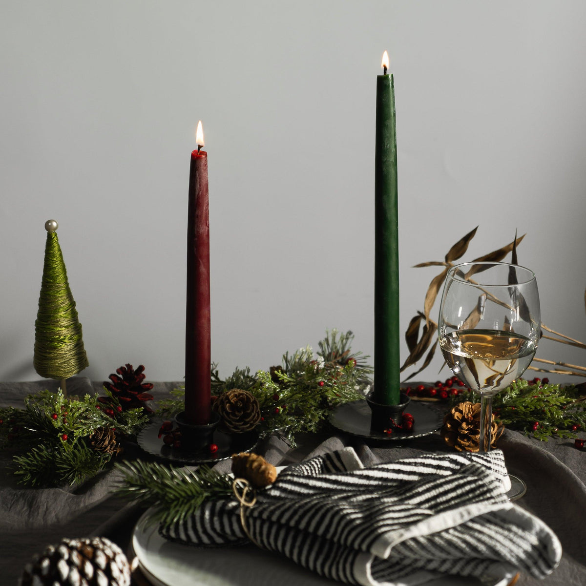 Bluecorn Classic Christmas Beeswax Taper Candle Bundle – Red & Moss Green