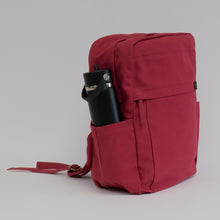 Load image into Gallery viewer, Terra Thread Earth Sustainable GOTS Organic Cotton Backpack
