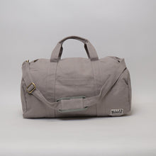Load image into Gallery viewer, Terra Thread Bumi Eco Sustainable Sports Duffel Bag
