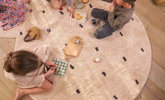 Sage & Wild Dotted Washable Organic Cotton Round Rug - GOTS Certified Classic Design