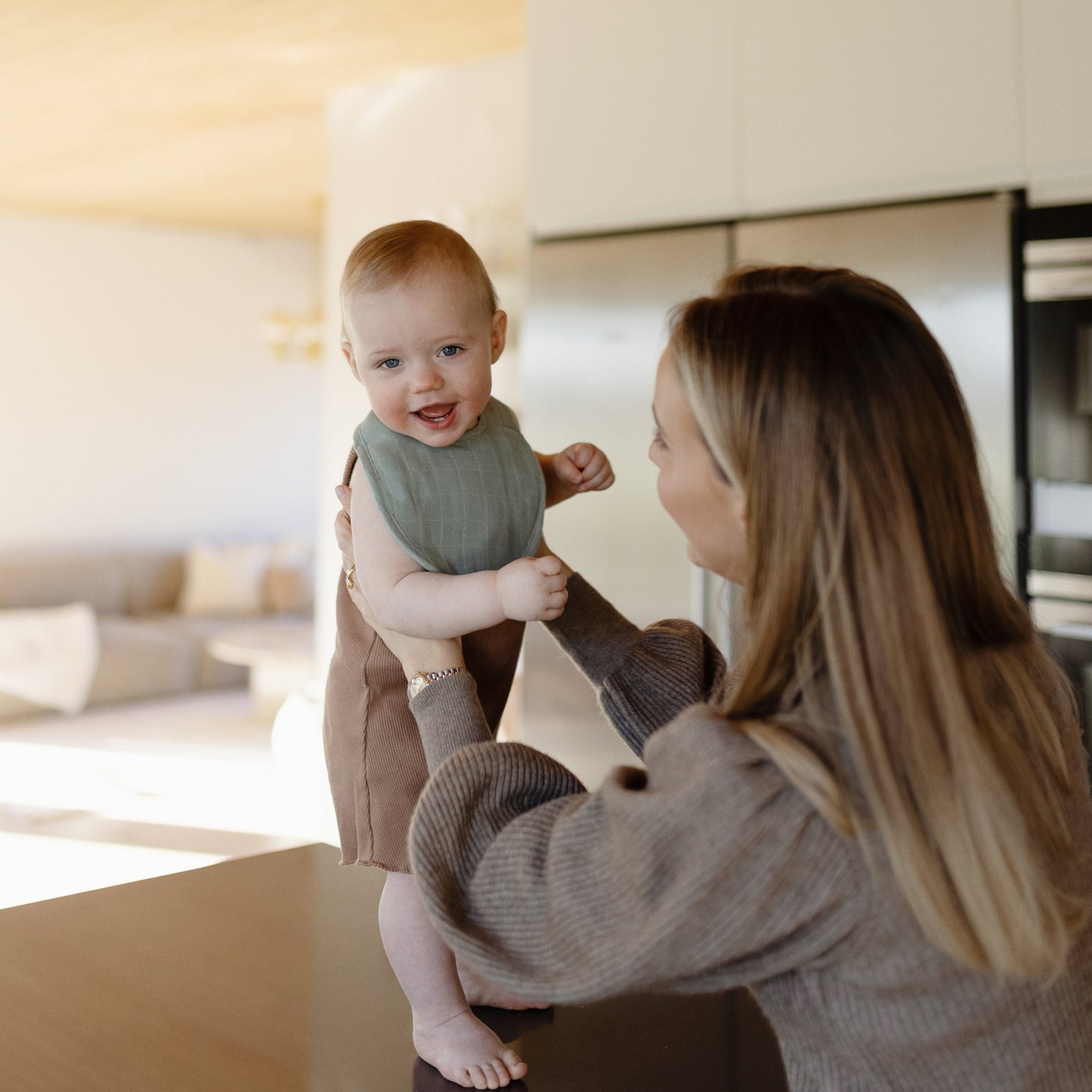 Mushie Organic Cotton Muslin Bib