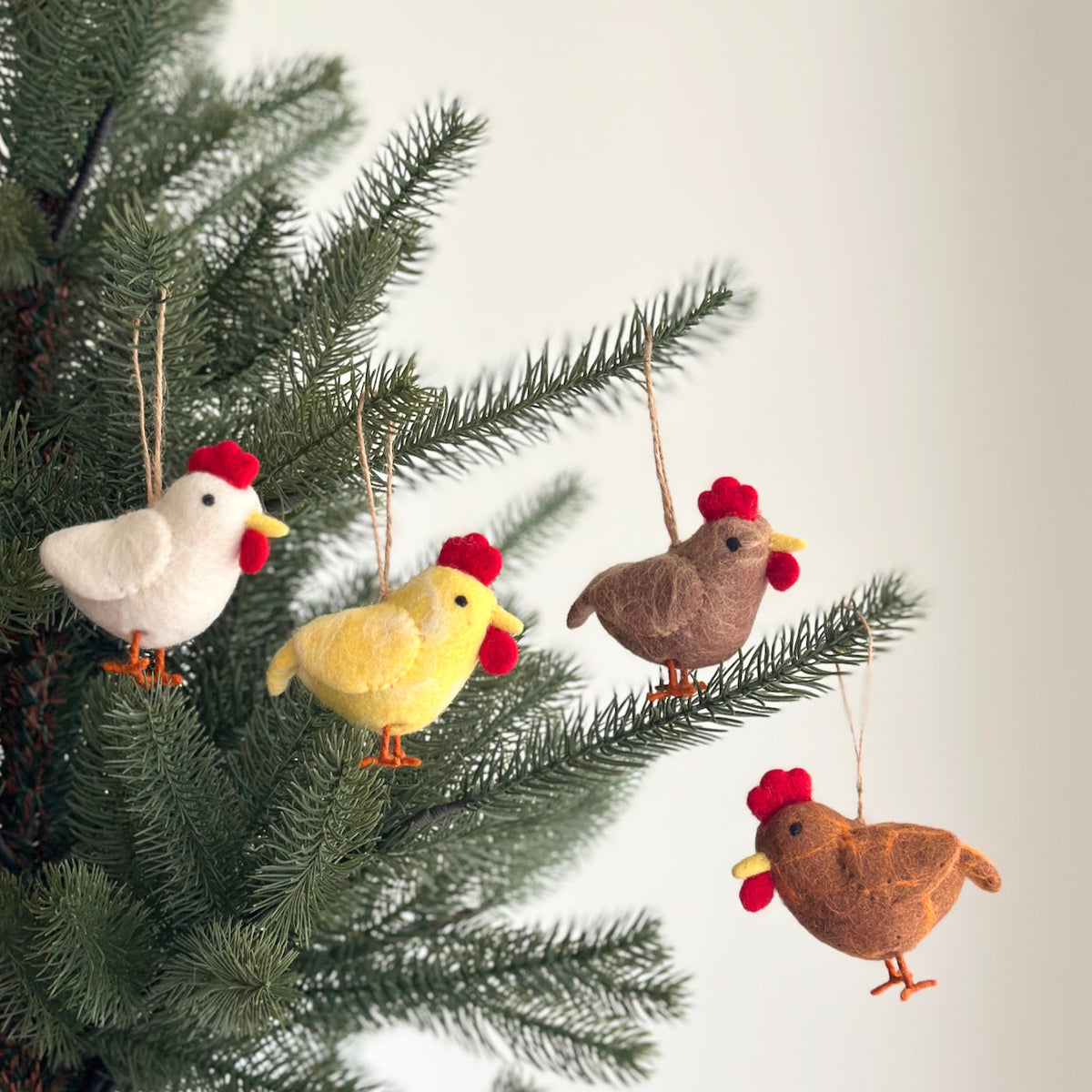 Backyard Chicken Ornament – Handmade Wool Felt Holiday Decor
