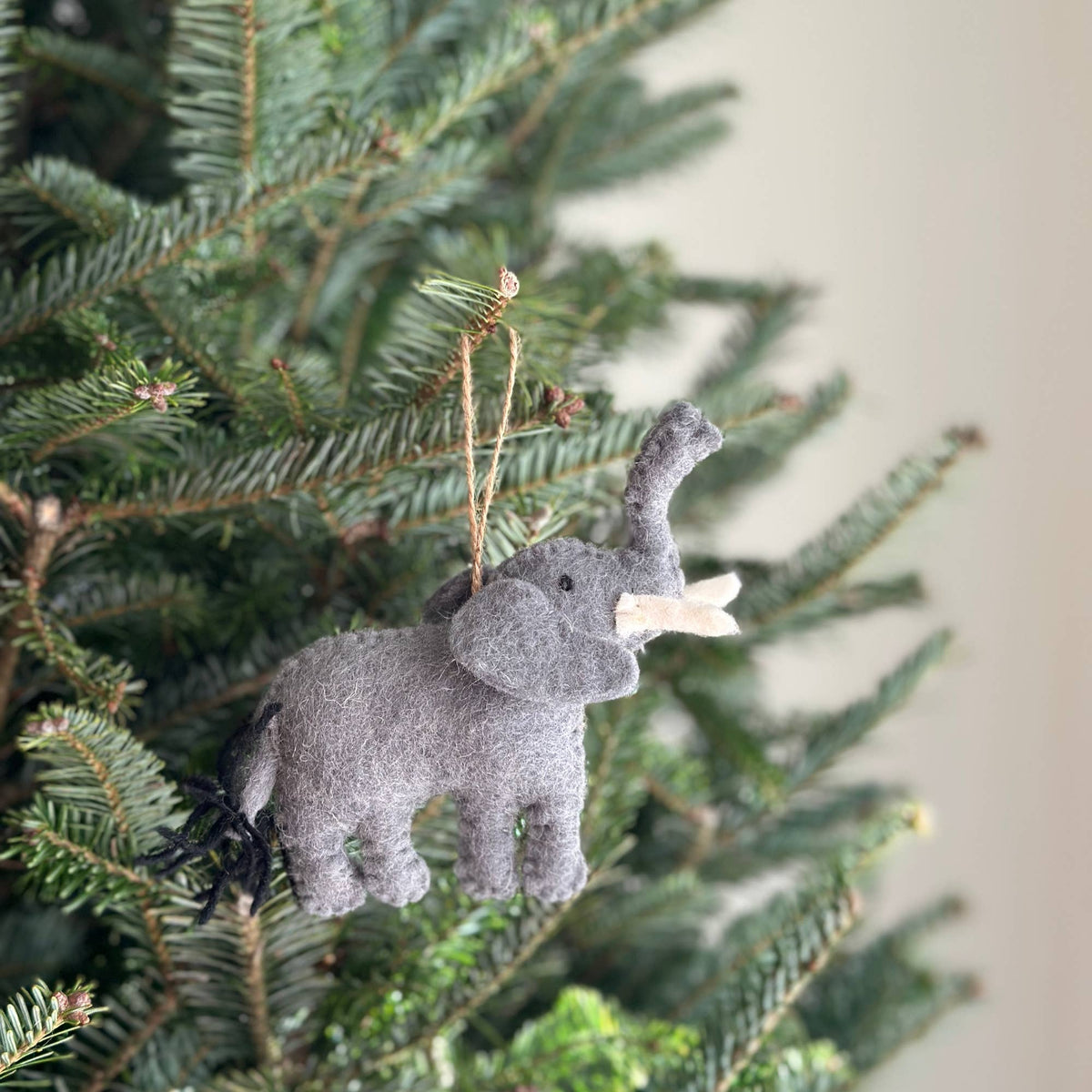 Safari Animals Christmas Ornament Set of 5 – Handmade Wool Felt Holiday Decor