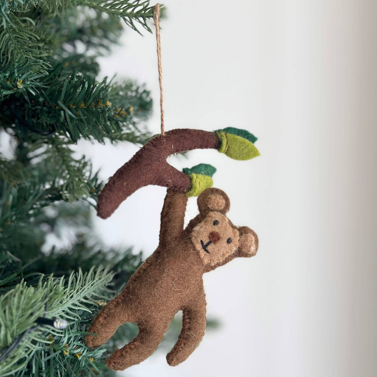 Safari Animals Christmas Ornament Set of 5 – Handmade Wool Felt Holiday Decor