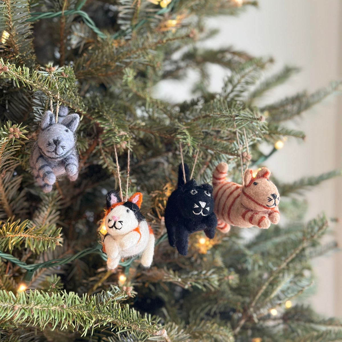 Cats Christmas Ornament Set of 4 – Handmade Wool Felt Holiday Decor