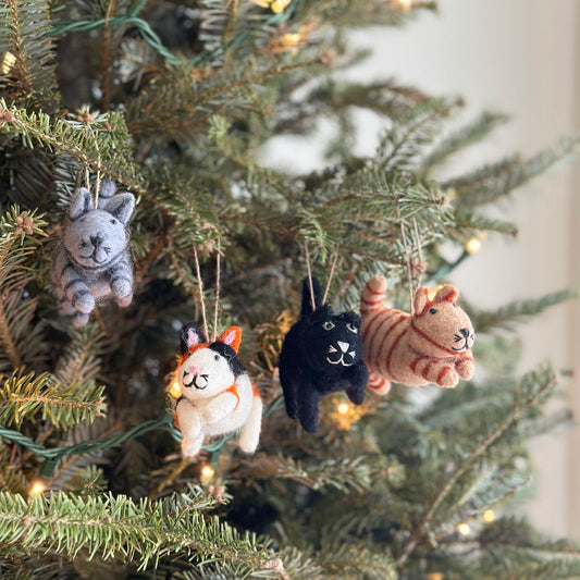 Cats Christmas Ornament Set of 4 – Handmade Wool Felt Holiday Decor