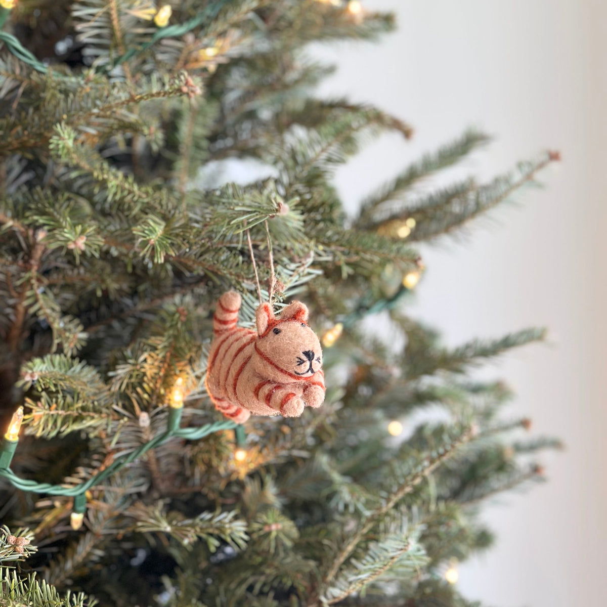 Cats Christmas Ornament Set of 4 – Handmade Wool Felt Holiday Decor