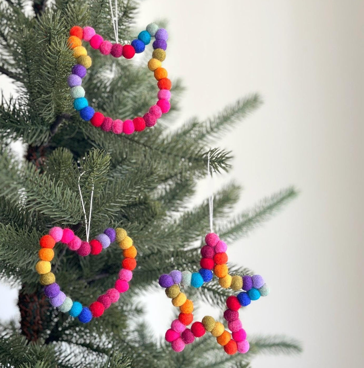 Mini Pom Pom Wreath Ornament – Handmade Wool Felt Holiday Decor