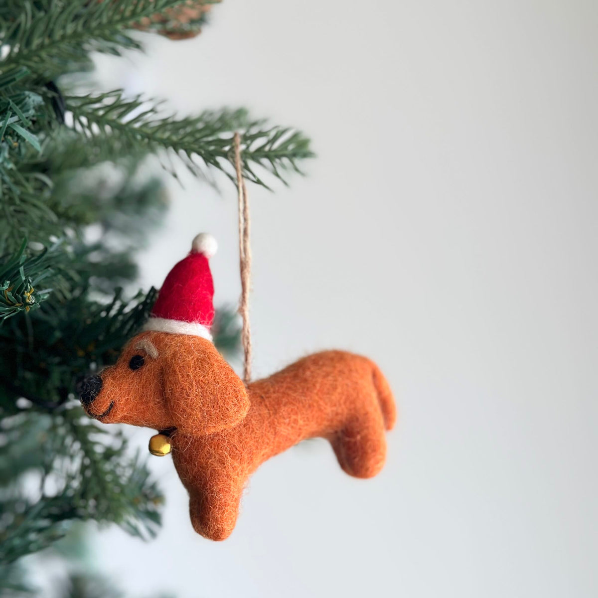Dachshund with Christmas Hat Ornament – Handmade Wool Felt Holiday Decor