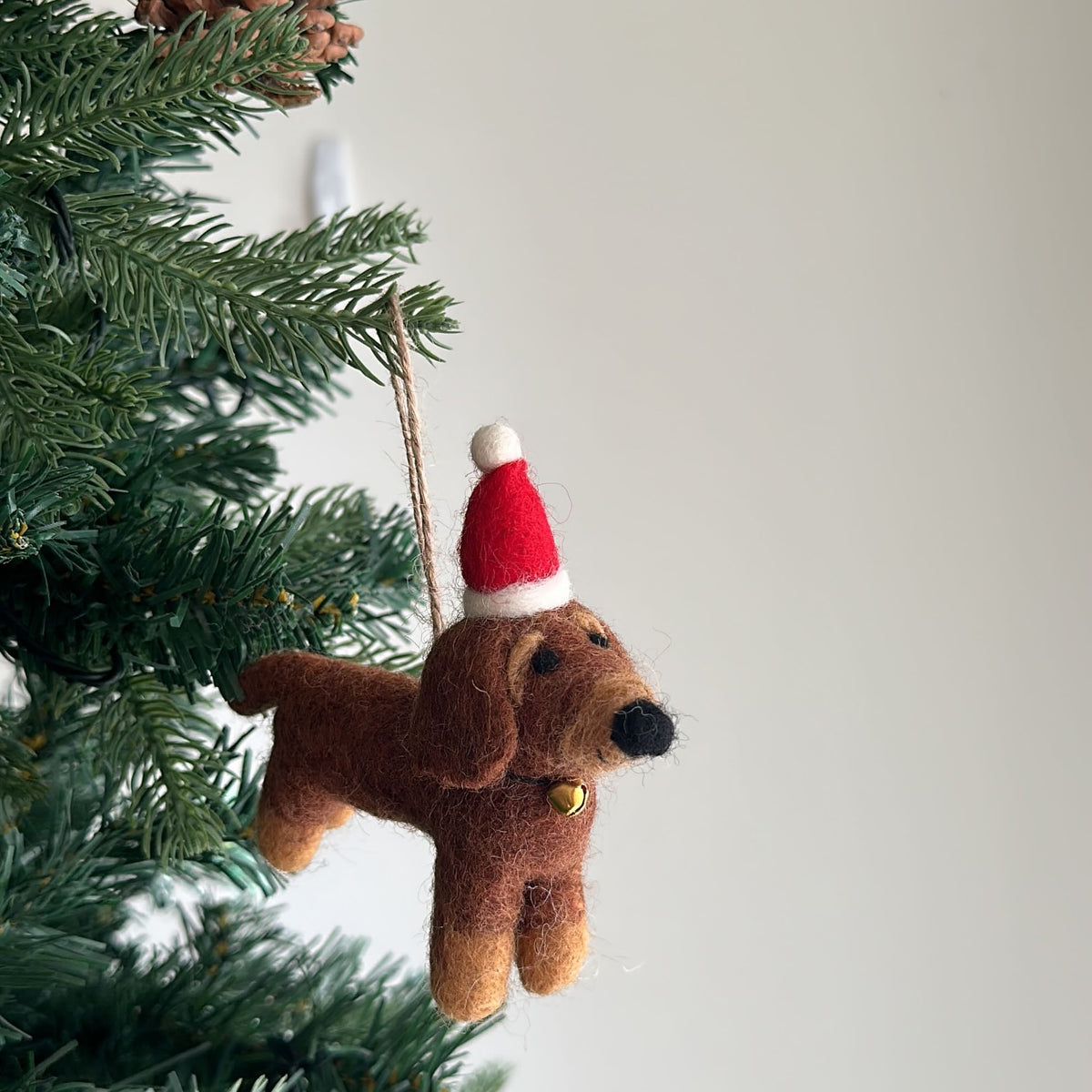 Dachshund with Christmas Hat Ornament – Handmade Wool Felt Holiday Decor