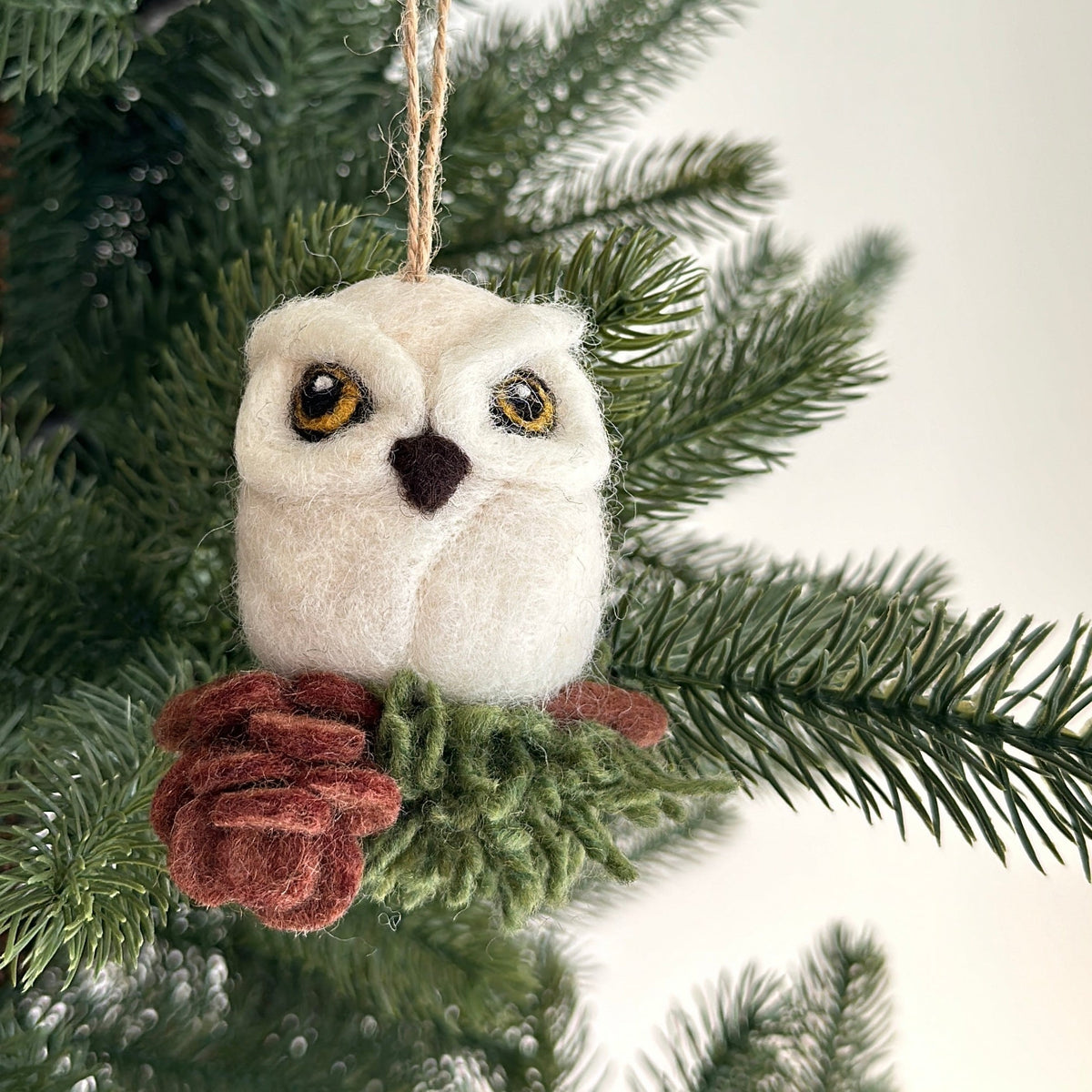 Needle-Felted Owl Ornament – Handmade Wool Felt Holiday Decor