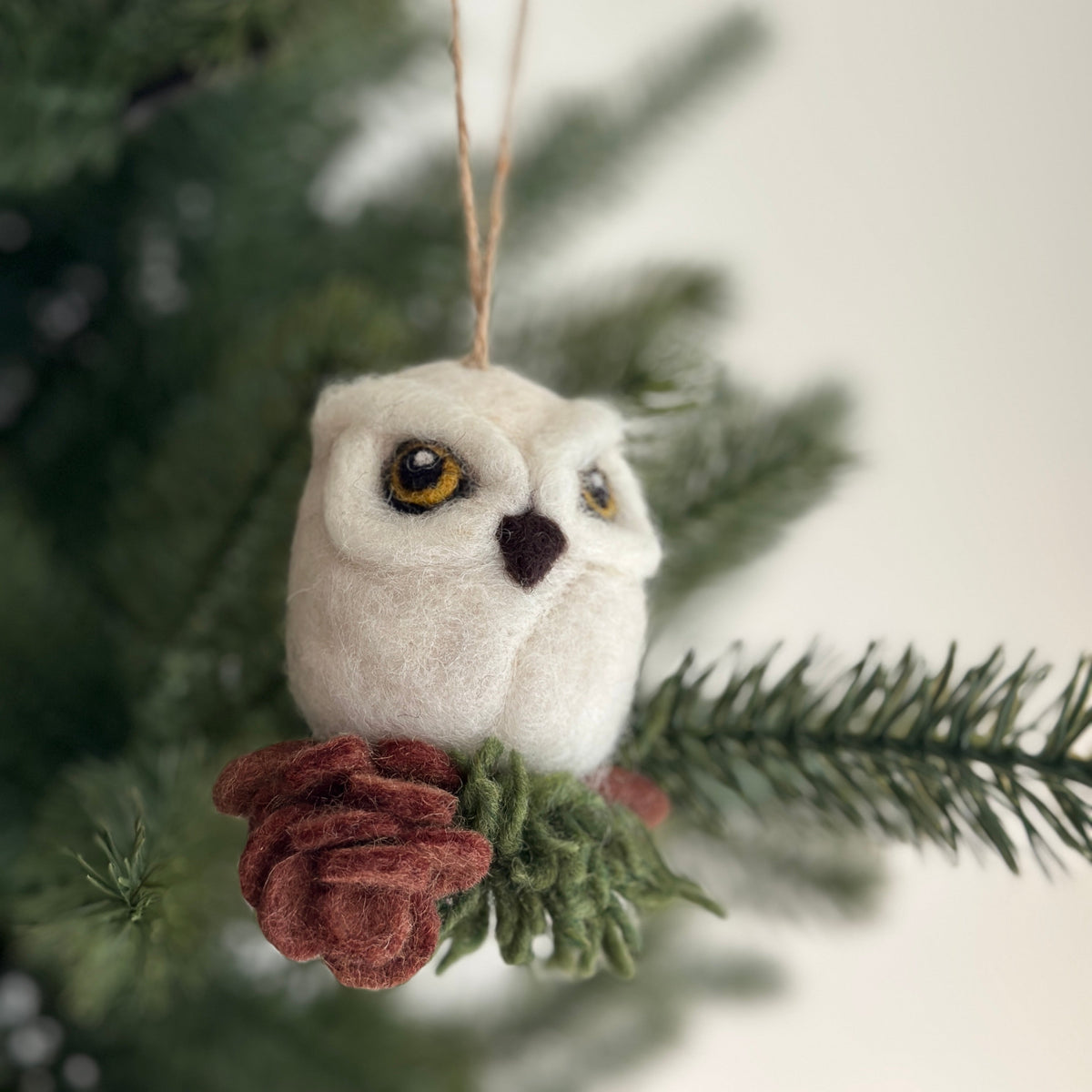 Needle-Felted Owl Ornament – Handmade Wool Felt Holiday Decor