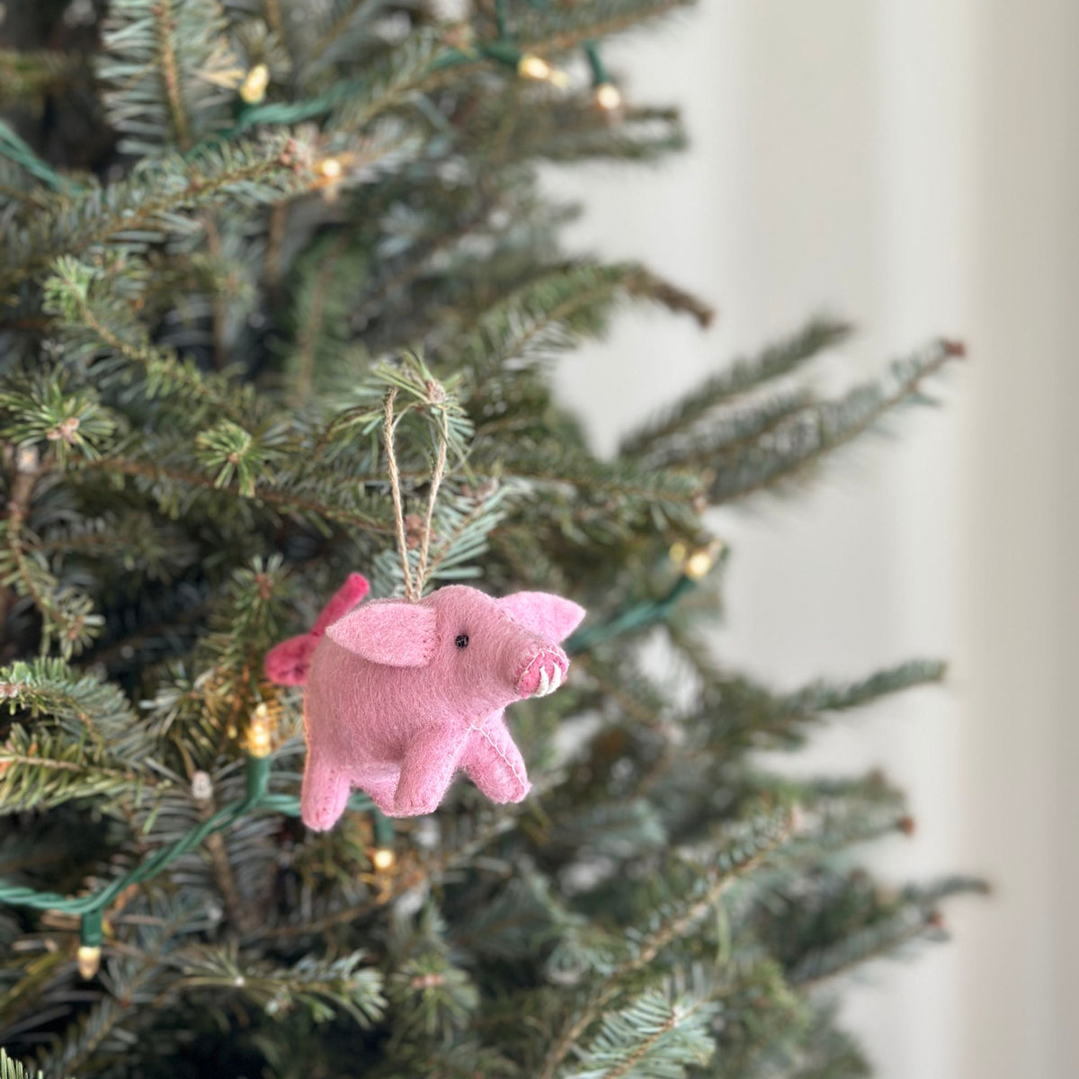 Needle-Felted Pig Ornament – Handmade Wool Felt Holiday Decor