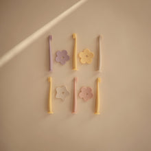 Load image into Gallery viewer, Flower Training Toothbrush
