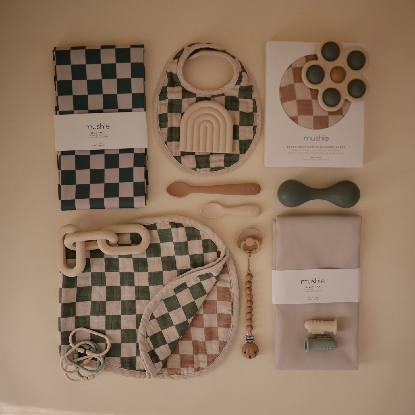 Mushie Organic Cotton Muslin Bib