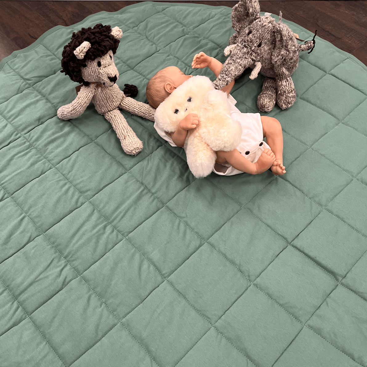 Finn + Emma Organic Play Mat | Round | Basil Green