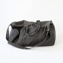 Load image into Gallery viewer, Terra Thread Bumi Eco Sustainable Sports Duffel Bag
