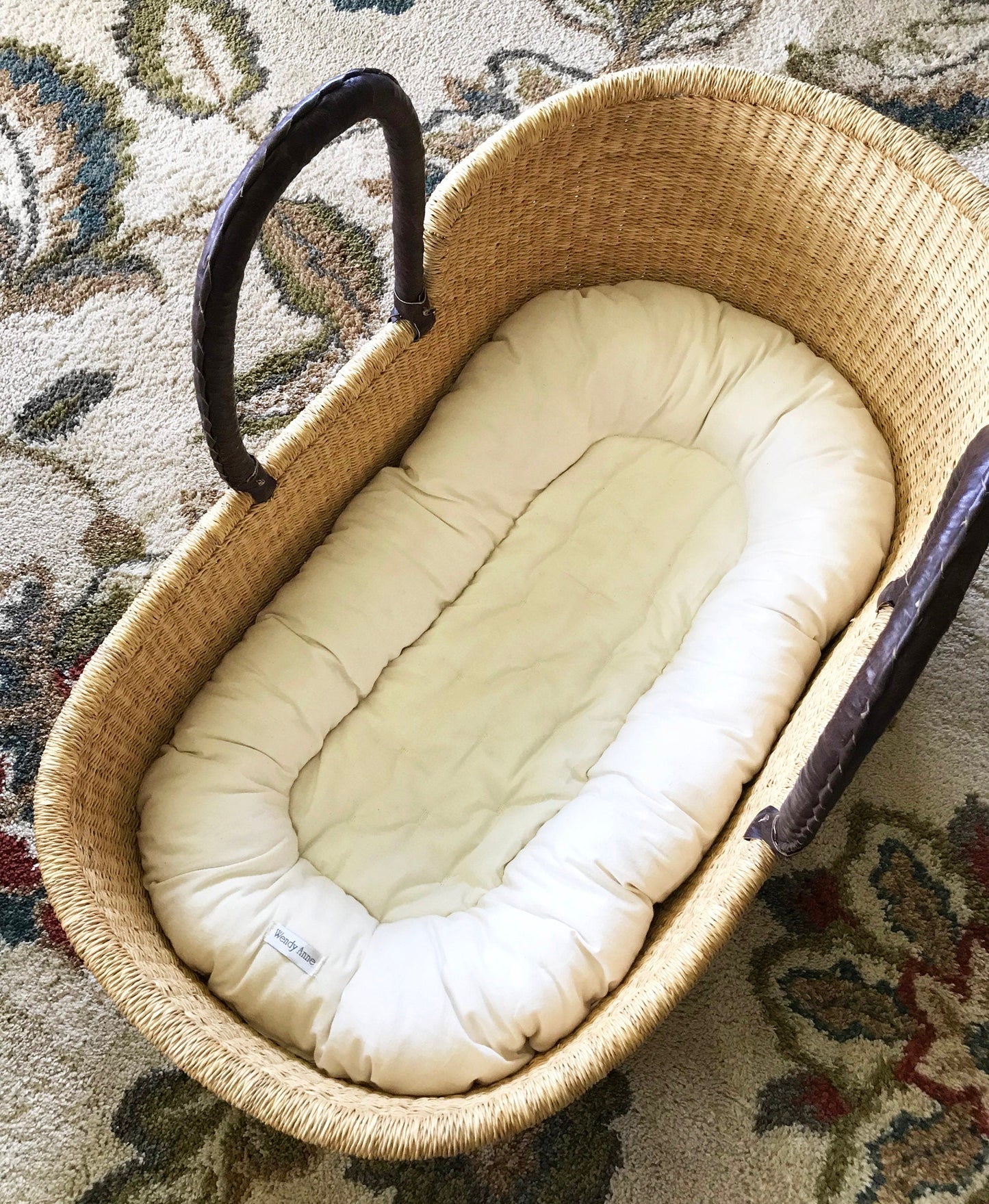 Wendy Anne Organic Cotton Baby Lounger Nest