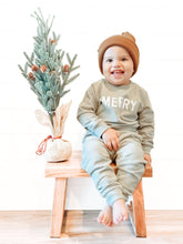 Load image into Gallery viewer, Merry Graphic Organic Cotton 2pc Jogger Set
