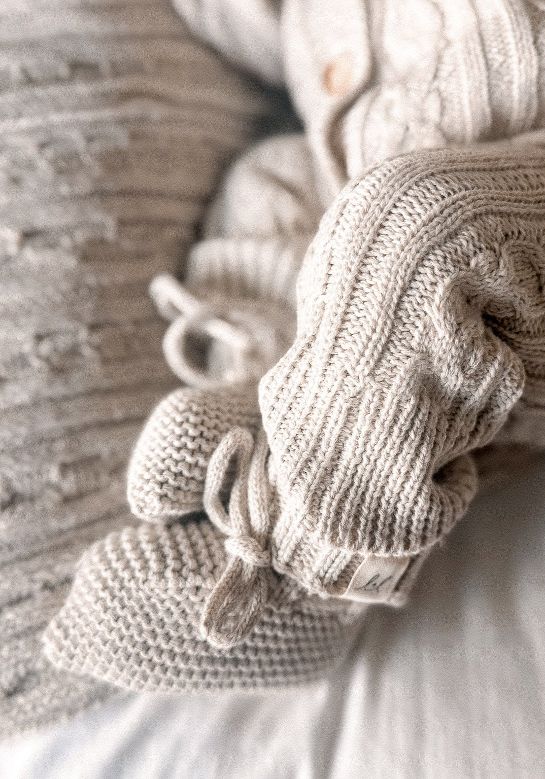 Luna + Luca Organic Cotton Baby Booties - Natural