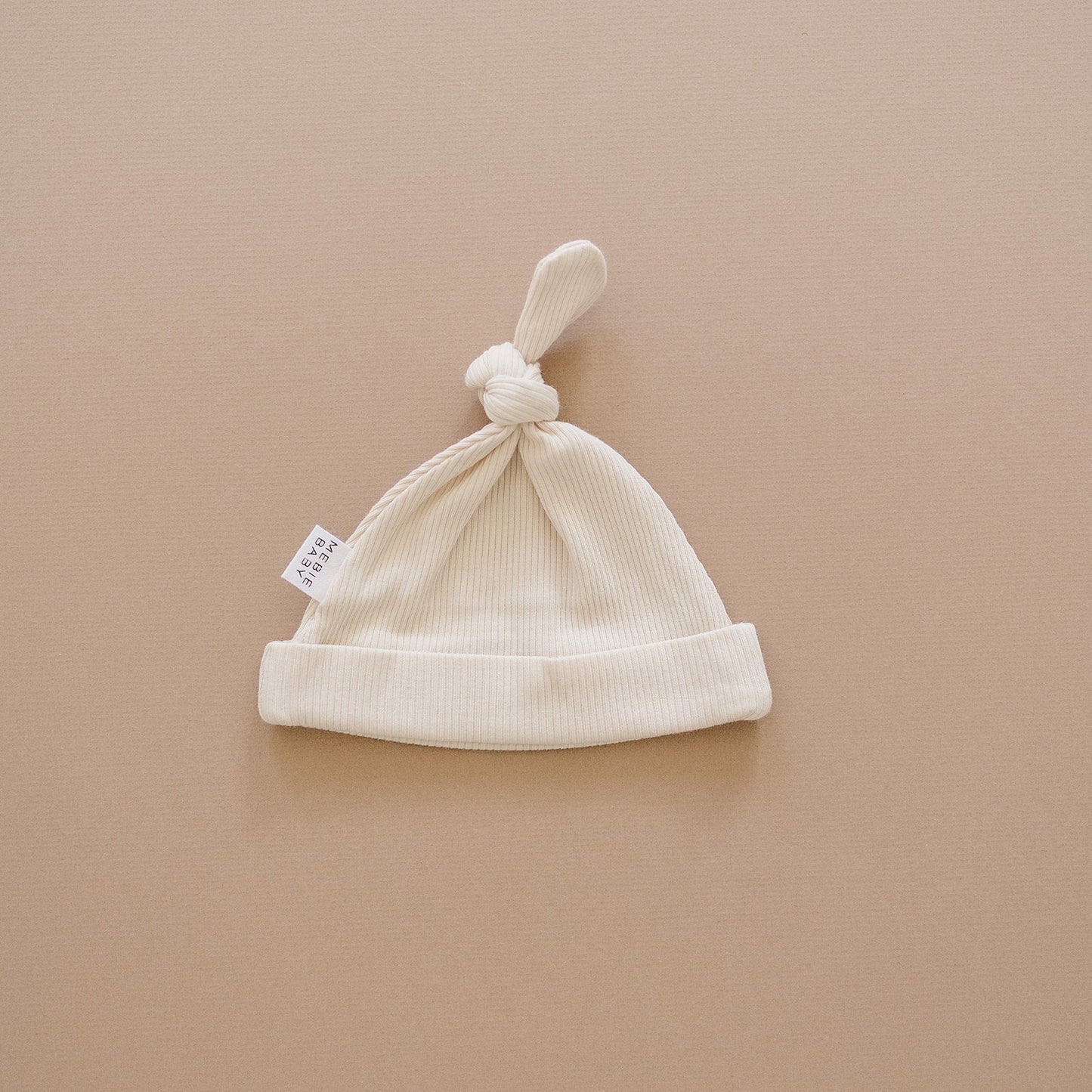 Mebie Baby Vanilla Organic Cotton Ribbed Newborn Knot Hat
