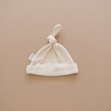 Load image into Gallery viewer, Mebie Baby Vanilla Organic Cotton Ribbed Newborn Knot Hat
