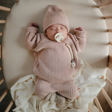 Load image into Gallery viewer, Mushie Organic Cotton Chunky Knit Baby Beanie
