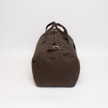 Load image into Gallery viewer, Terra Thread Bumi Eco Sustainable Sports Duffel Bag
