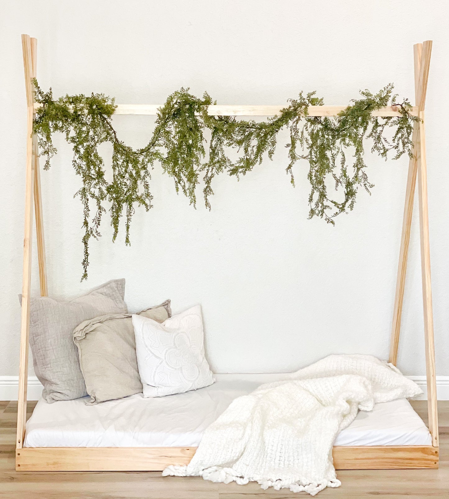 2mamabees Eco-Friendly Wooden Montessori Teepee Bed