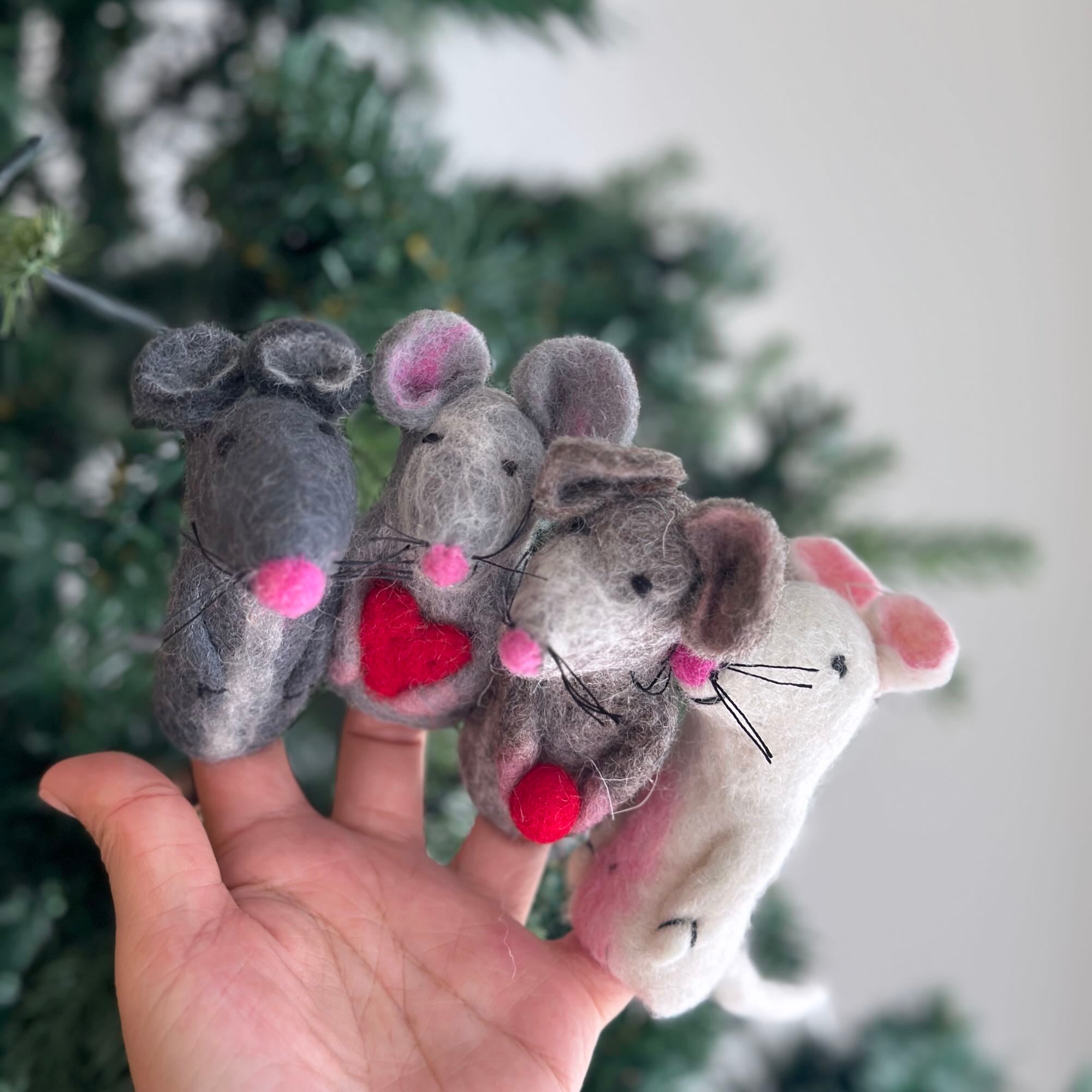 Mouse Finger Puppet – Nature Kids Co.