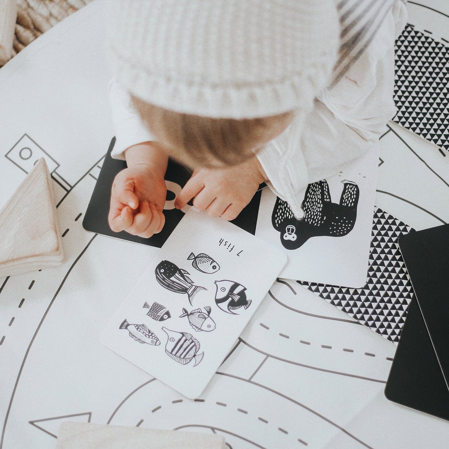 Wee Gallery Nature Counting Adventure Bundle | Bamboo Numbers and Number Cards