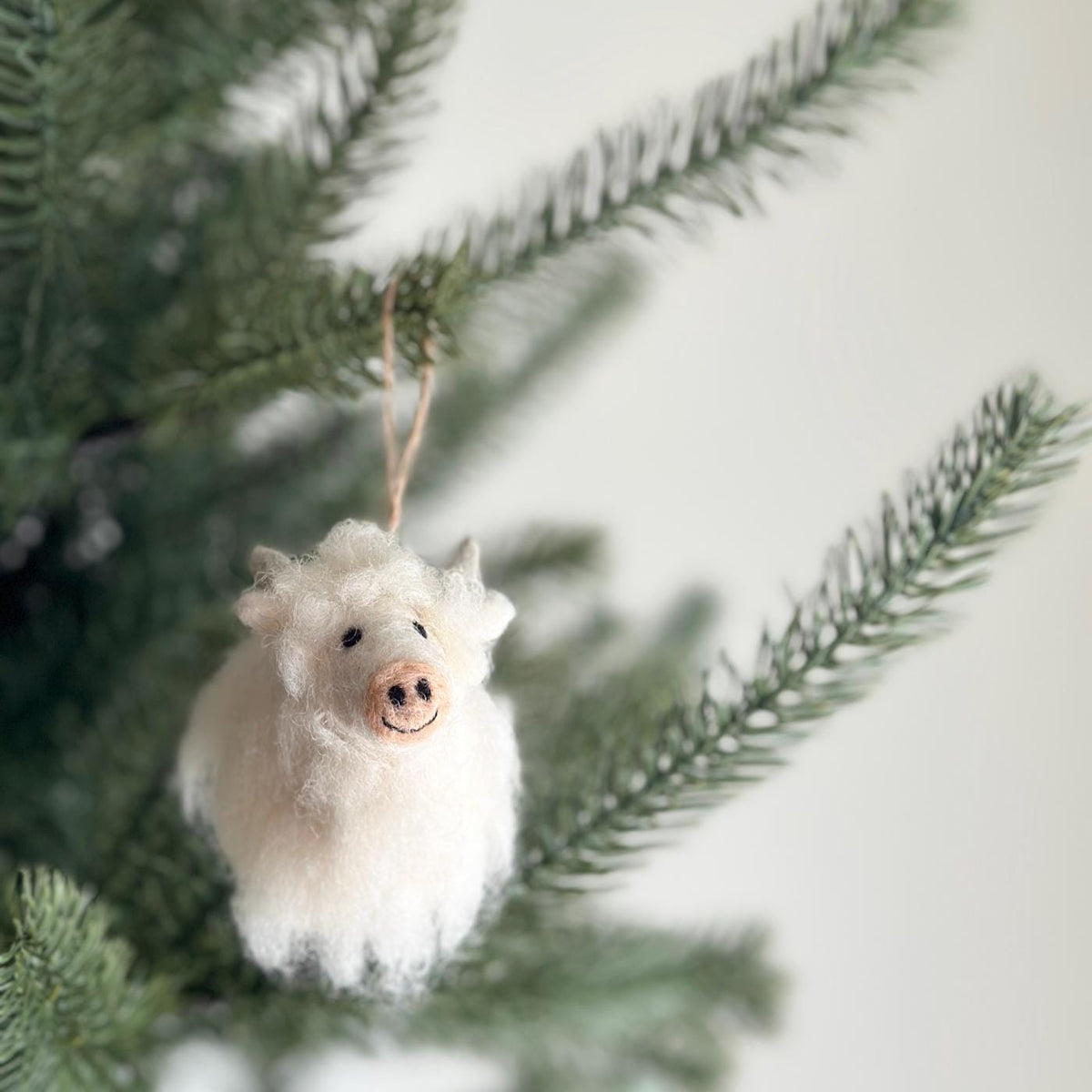 Highland Cow Ornament – Handmade Wool Felt Holiday Decor