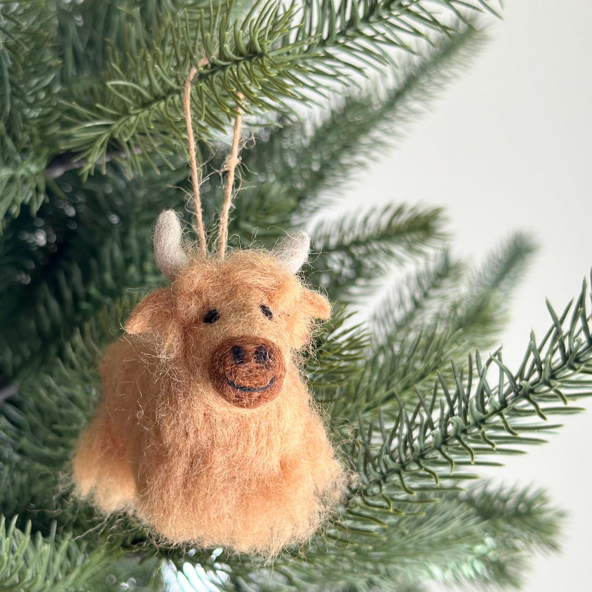 Highland Cow Ornament – Handmade Wool Felt Holiday Decor