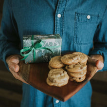 Load image into Gallery viewer, Double-sided Eco Wrapping Paper - Holiday
