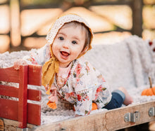 Load image into Gallery viewer, Oh Baby Oh - Organic Baby Soap and Shampoo Bar
