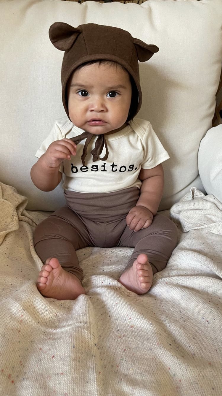 Besitos Organic Cotton Baby Bodysuit – Short Sleeve, 0–24M