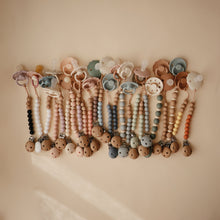 Load image into Gallery viewer, Silicone Pacifier Clip | Mila
