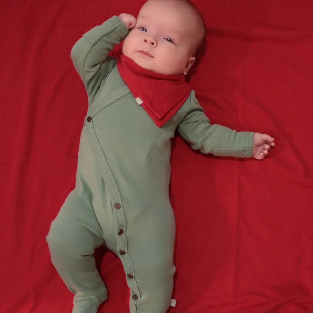 Finn + Emma Organic Cotton Blanket | scarlet red