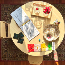 Load image into Gallery viewer, Round Table
