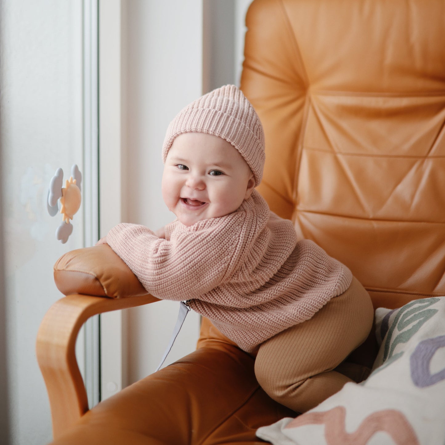 Mushie Sunshine Non-Toxic Suction Baby Spinner Toy