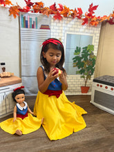 Load image into Gallery viewer, Figgy Play Panel
