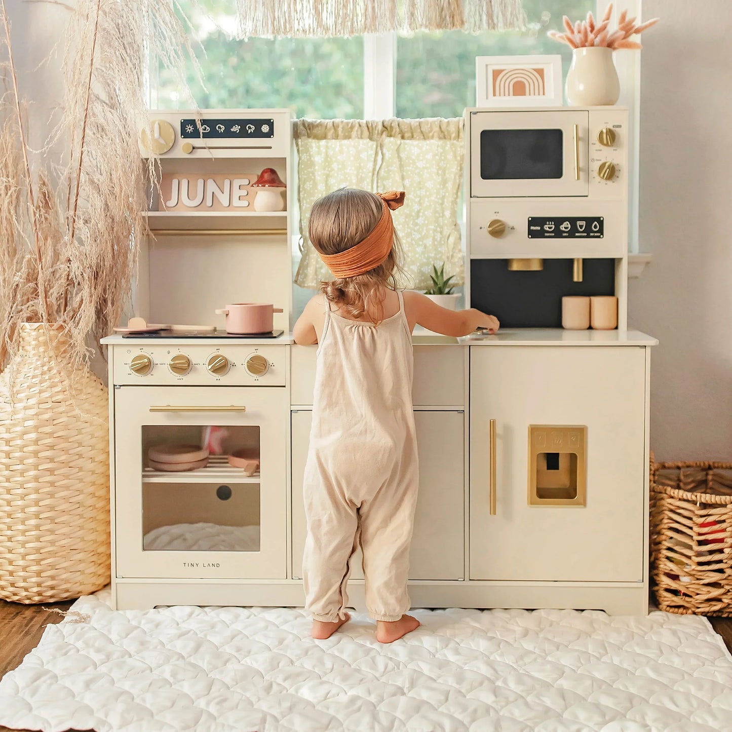 Tiny Land® Trendy Home Style Eco-Friendly Play Kitchen