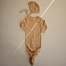 Load image into Gallery viewer, Mushie Organic Cotton Ribbed Baby Bonnet
