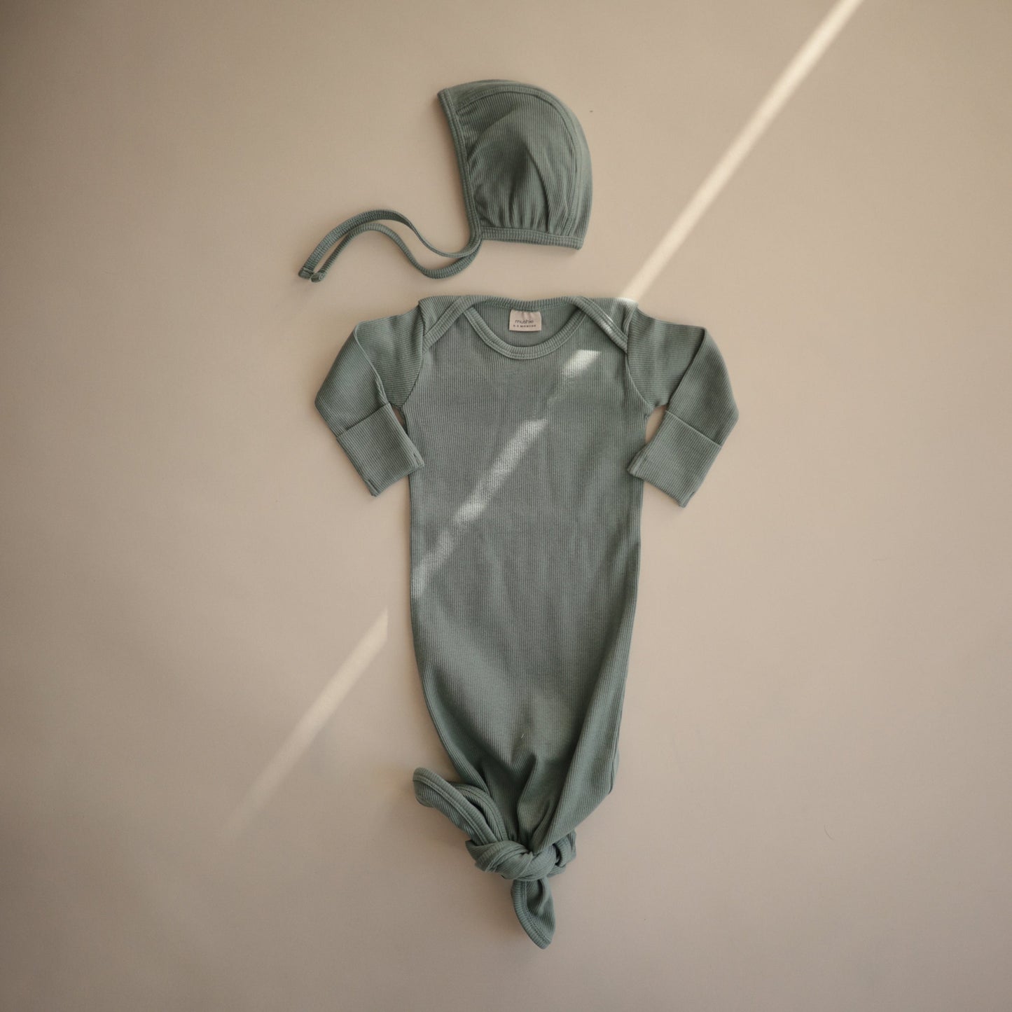 Mushie Organic Cotton Ribbed Baby Bonnet